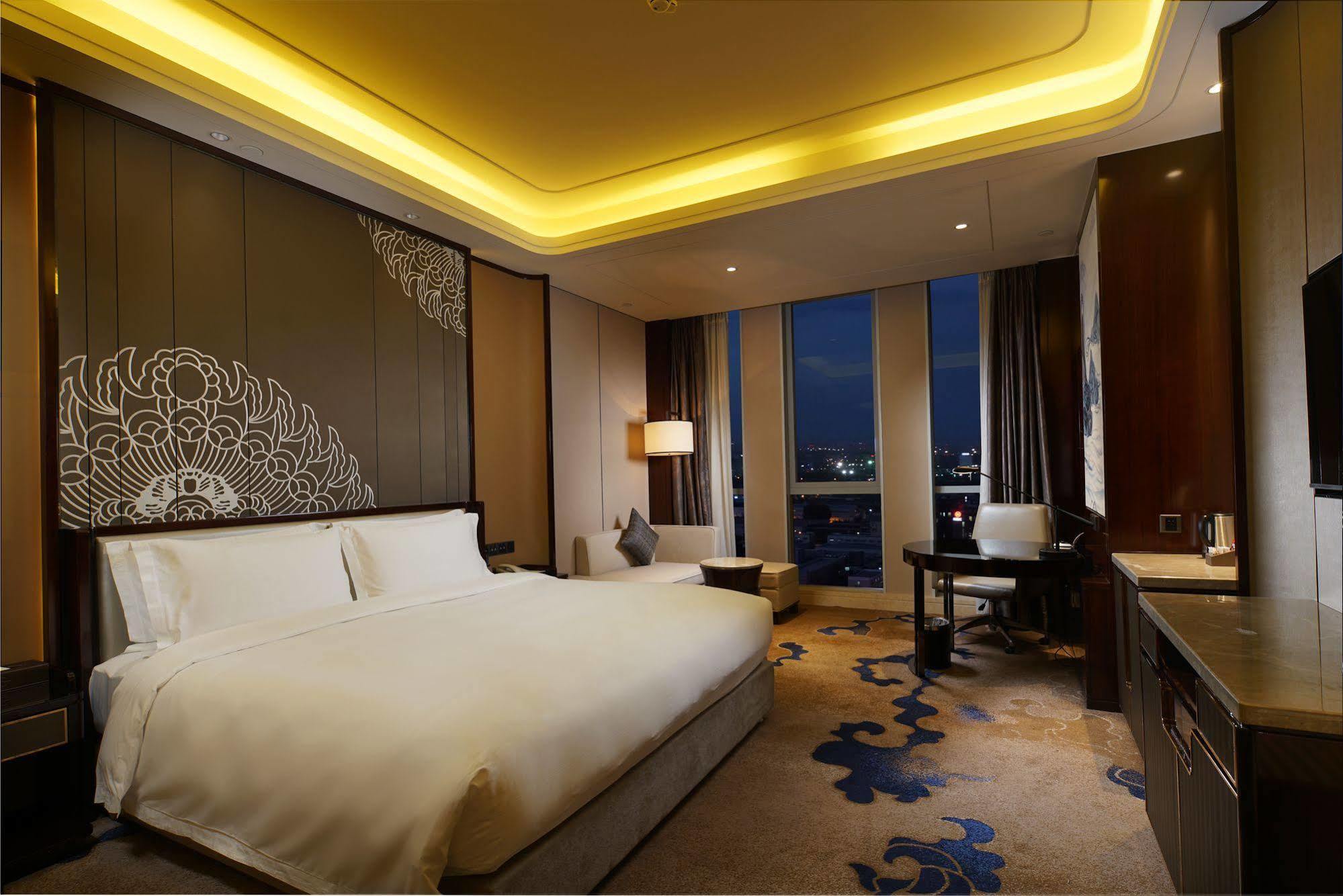Grand Skylight International Hotel Beijing Bagian luar foto